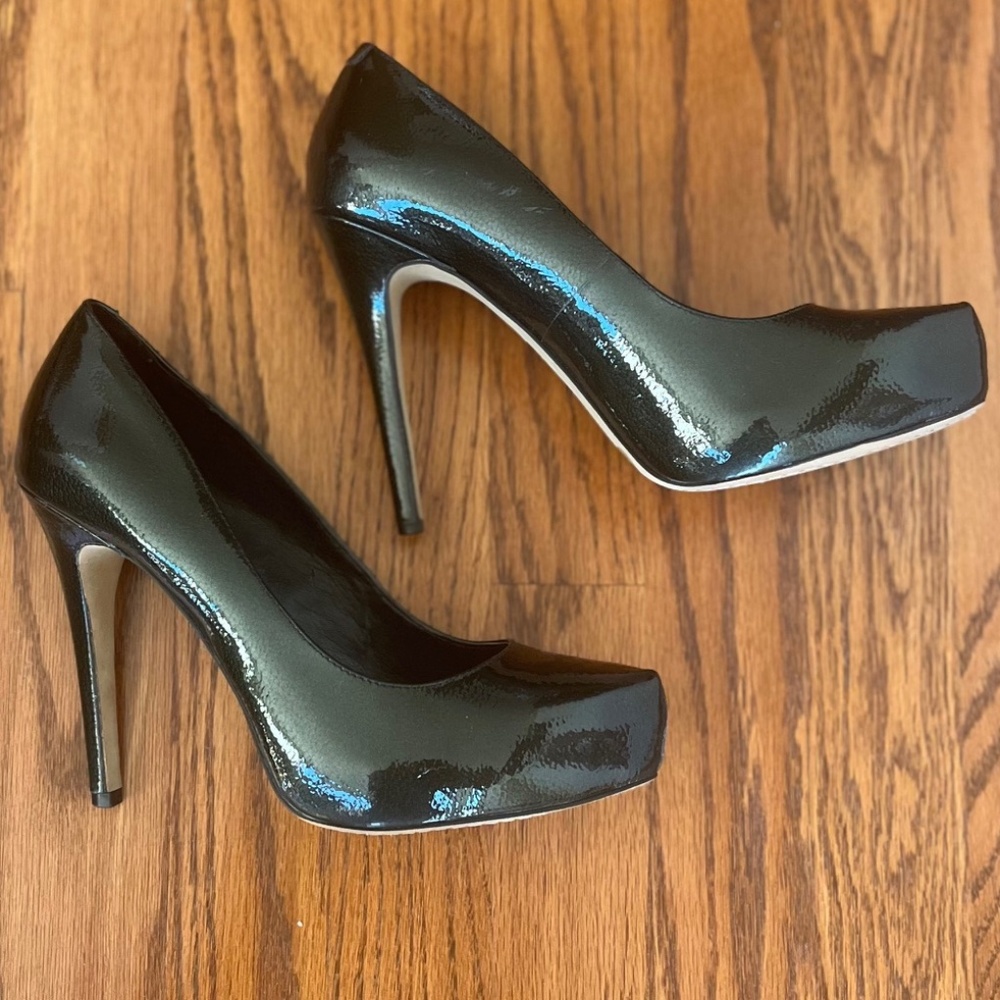 Vince Camuto Black Patent Leather Heels